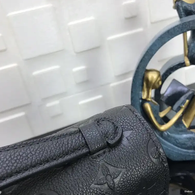 LV 2205HT0019 Bag 0630